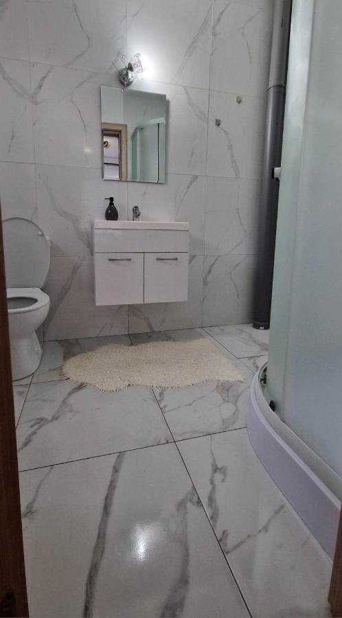 Casa Ideal Sighetu Marmaţiei Exteriör bild