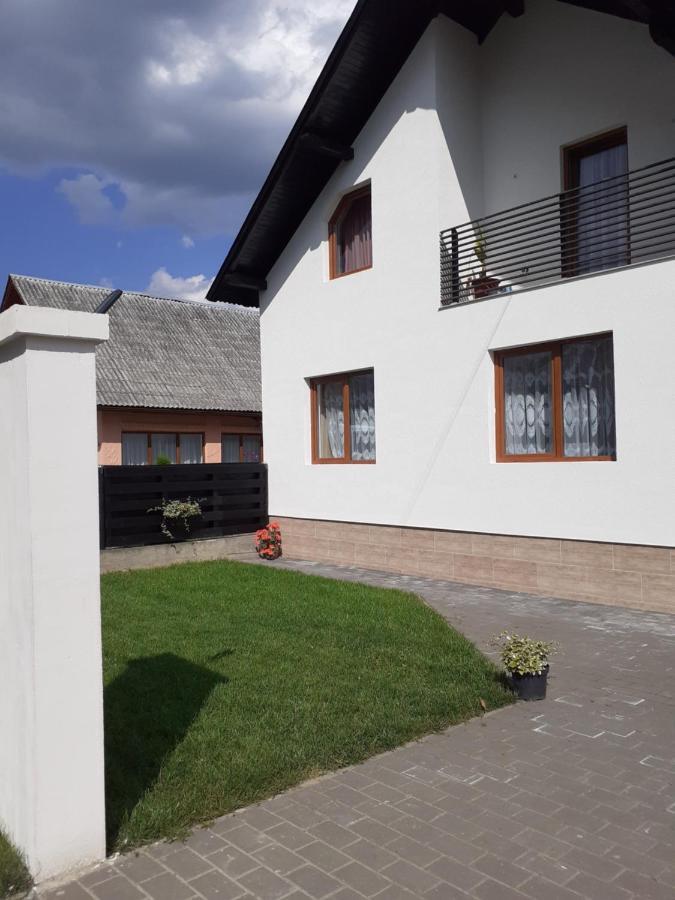 Casa Ideal Sighetu Marmaţiei Exteriör bild